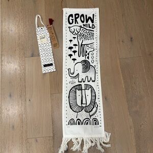 Organic Growth Chart for Newborn Baby, Baby Shower, Nursery Animals Sustainable